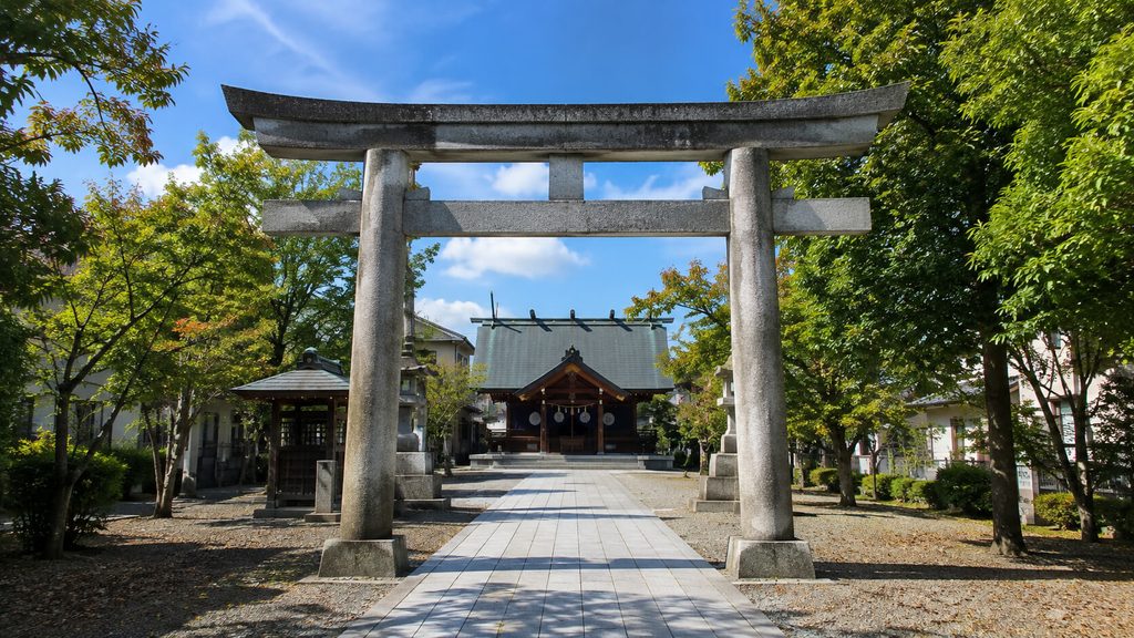 苗穂神社へのアクセスと境内入口のイメージ